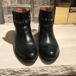 Black Lucky ankle boots